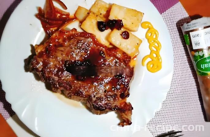 The recipe for making Yam Western Cold Beef Chop
