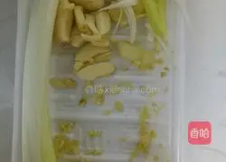 番茄基围虾的做法图解1