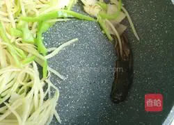 尖椒土豆丝的做法图解8