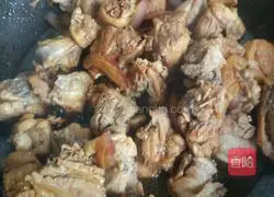 鸭腿炖土豆胡萝卜的做法图解7