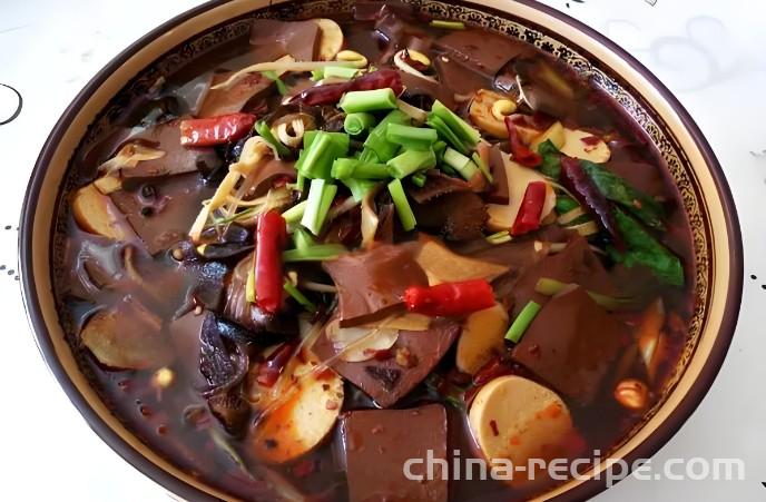 The recipe for Sichuan style hairy blood