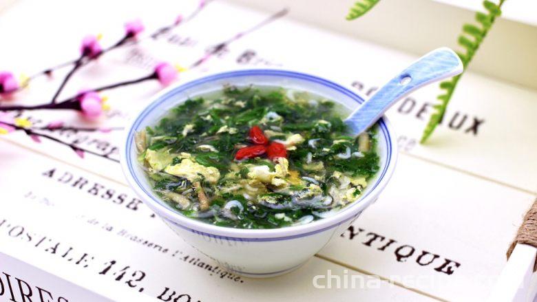 The method of making shepherd's purse, shrimp skin, and egg soup for health and nutrition