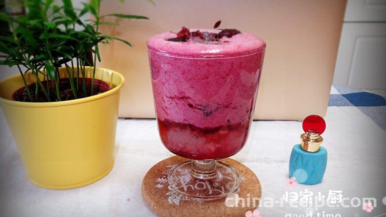 Preparation of Yangmei Milk Shake and Simi Dew