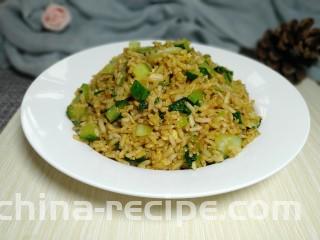 黄瓜青菜蛋炒饭,成品图