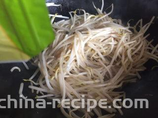 醋溜绿豆芽,来几颗鸡精提鲜