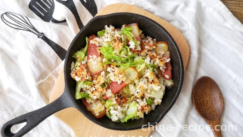 The recipe for braised pork with cabbage and rice in a pot