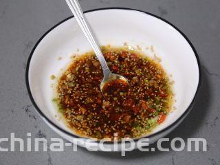 酸辣宽粉,搅拌均匀