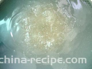 紫薯西米露,再烧开水煮2分钟，盖上锅盖焖15分钟