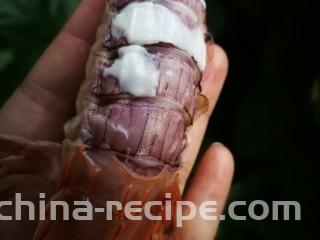 香辣皮皮虾,拨开肉质细嫩肥美