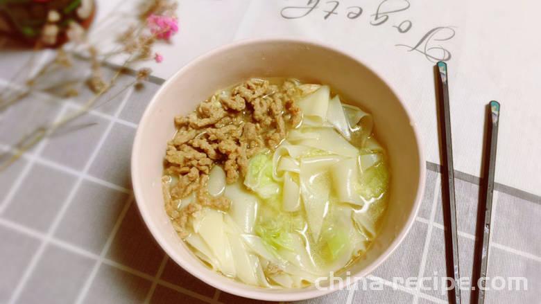 How to cut Daoxiao Noodles with shredded meat
