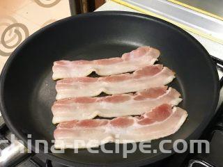 私家版培根牙签油条,平底锅煎一下。