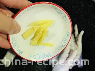无骨鸡爪,加姜