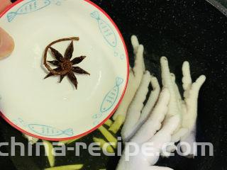 无骨鸡爪,加八角