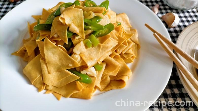 The method of braised tofu skin