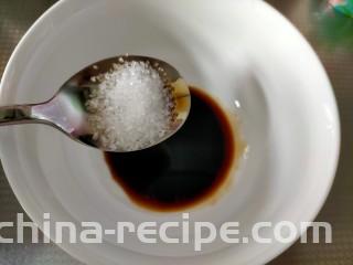 红烧豆皮,白糖一勺