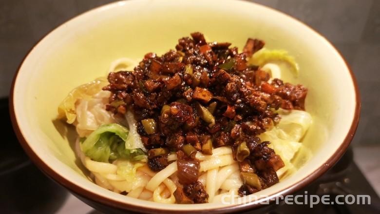 Method of making Sichuan style whistle noodles