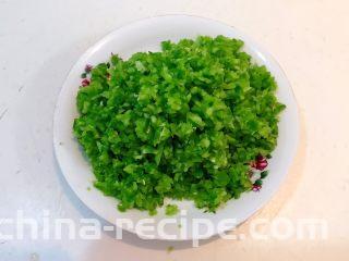 三鲜小馄饨,麻椒切成末