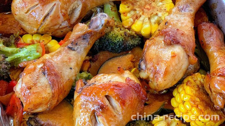 The method of grilling chicken legs with low-fat vegetables