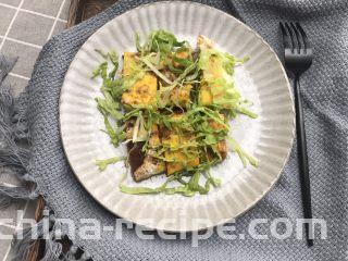 街头风味东北烤冷面,高颜值超美味又干净卫生的烤冷面完成啦！