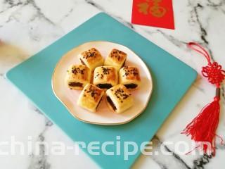 枣泥一口酥,香酥可口的枣泥一口酥。