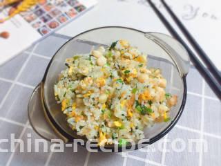 玉米虾仁蛋炒饭,香喷喷