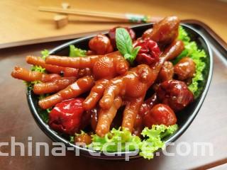 香辣卤鸡爪,喜欢的试试吧！