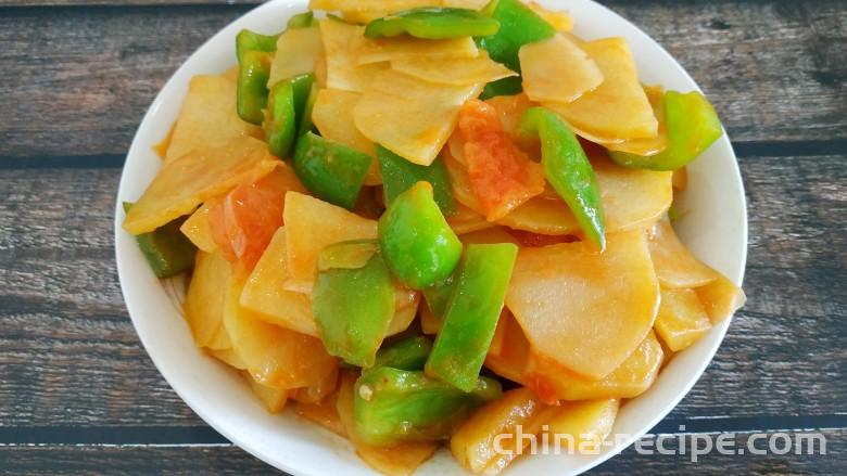 The recipe for tomato, green pepper, and potato slices