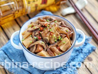 香菇莲藕炖排骨,成品