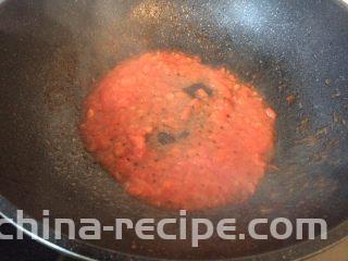 番茄土豆炖牛肉,慢慢炒出红油