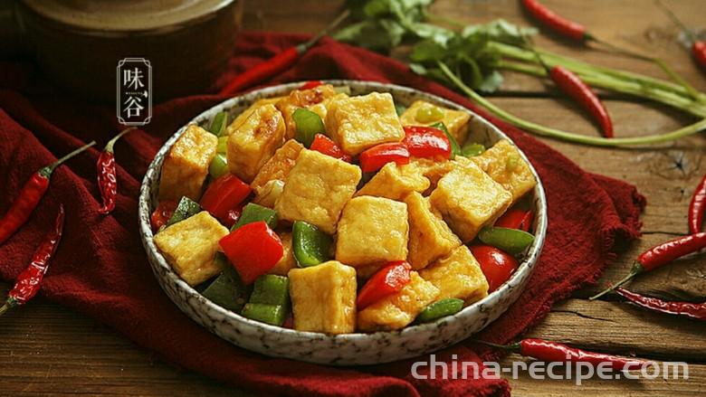 The recipe for taking a bite of tofu with oyster sauce