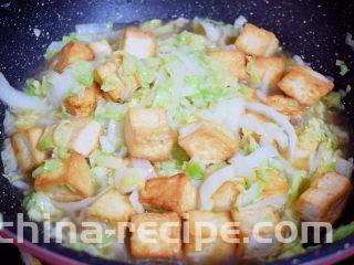 白菜豆腐,翻炒均匀即可