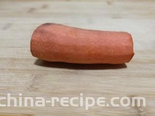 多彩素炒杏鲍菇,胡萝卜半根，
