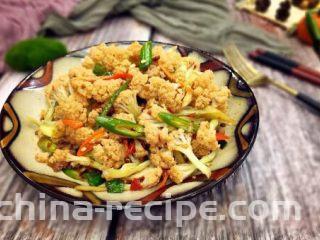 蚂蚁肉沫焗香辣花菜,色香味俱全爽口开胃 实在太美味了