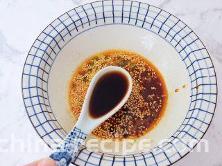 酸辣拌面,加入陈醋