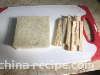 黄金三明治,吐司片切掉边