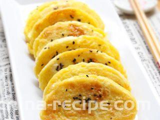 蛋煎馒头片,
装盘即可，非常方便快捷哦