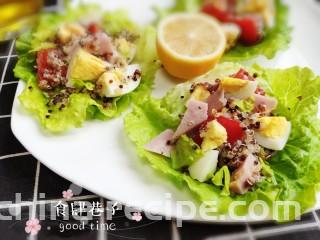 藜麦生菜沙拉,藜麦生菜沙拉完成。
