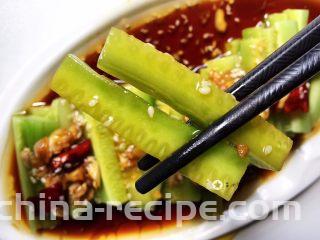 酸辣黄瓜条,酸辣可口，这个味儿就对了～～～