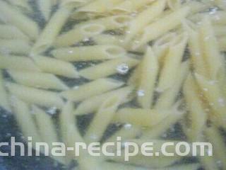 通心粉沙拉,小火煮8分钟
