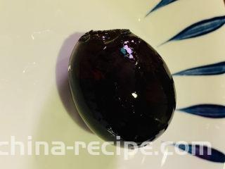 小葱拌豆腐,皮蛋一个