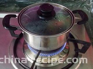 香辣鸭胗,加1小碗清水大火烧