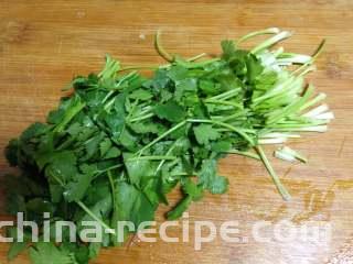 年味——凉拌菜圆葱拌肚丝,
切成大段