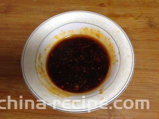 年味——凉拌菜圆葱拌肚丝,调和成碗汁