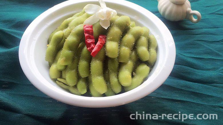 The recipe for braised edamame