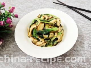 凉拌青菜香菇,时间到，即可盛出，上桌