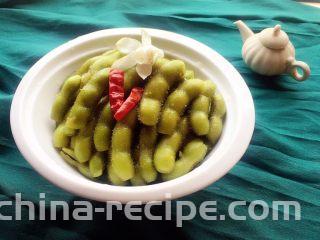 糟卤毛豆,捞出来即食，下酒、喝酒都不错哦。