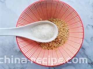 酱香饼,半勺盐。
