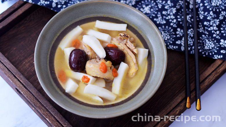 The recipe for coconut chicken soup