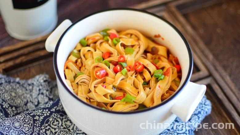 The recipe for spicy dried tofu