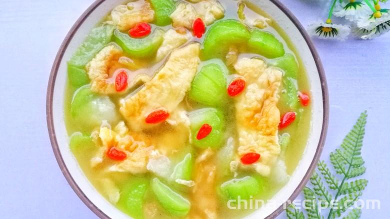 The recipe for making luffa egg soup The recipe for making luffa egg soup